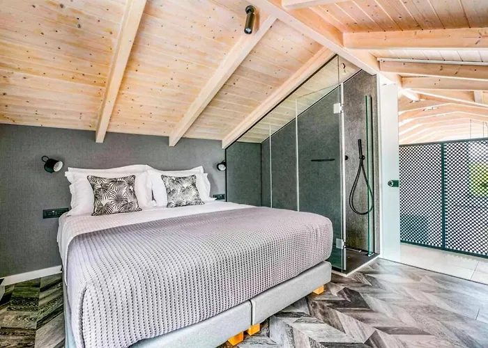 Earth By Villa Lygia (Lefkada)